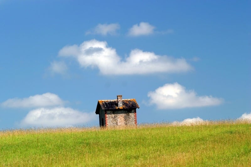 Cabane dans les champs Saint Denis d'Anjou